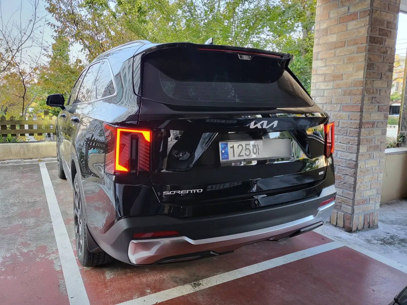 쏘렌토 후면 이미지