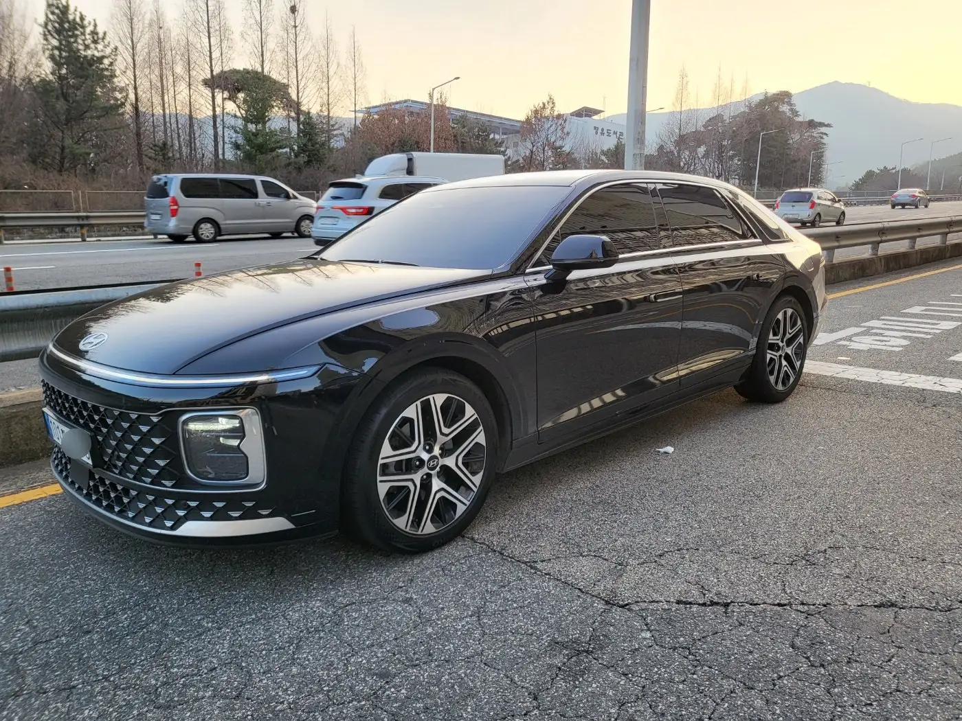 그랜저 정측면 이미지