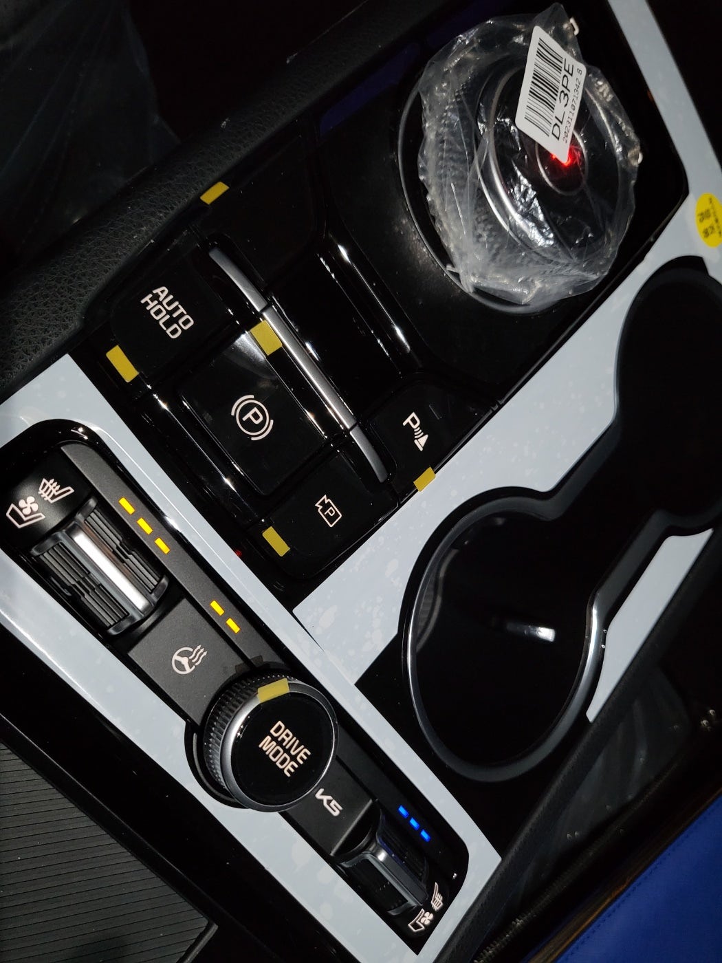 사진을 누워서 찍은건가 싶네요..ㅋ